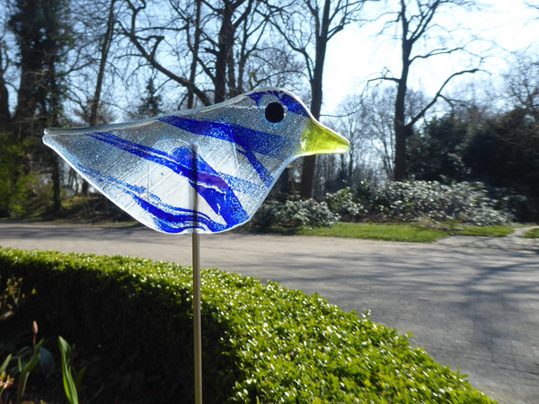 Spatz Glasfigur ca 18 cm blau, Gartenstecker